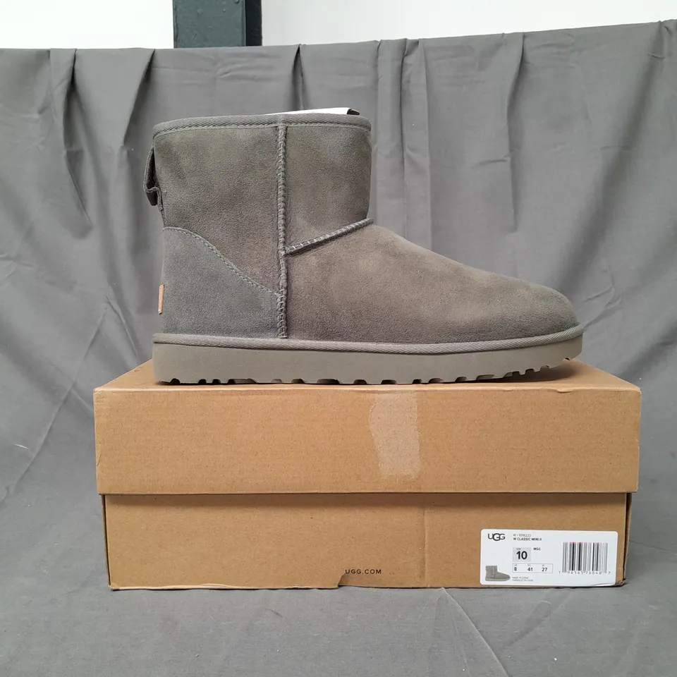 BOXED PAIR OF UGG CLASSIC MINI II SHOES IN GREEN UK SIZE 8