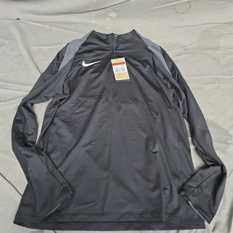 NIKE DRI-FIT MEN'S HALF-ZIP TRAINING TOP – LARGE