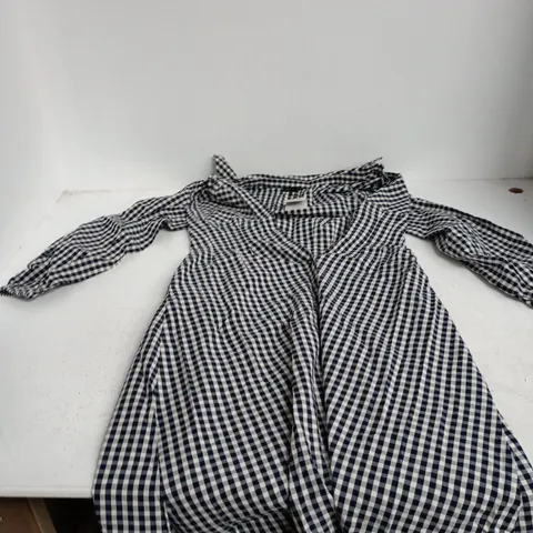 NOBODY'S CHILD GINGHAM SHIRT DRESS, UK 10 (EU 38, USA 6)