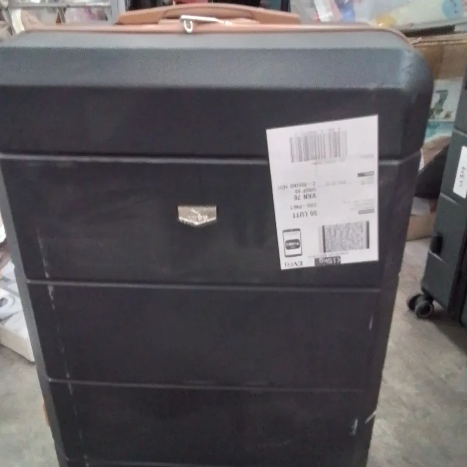 LUGG TRAVEL SUITCASE BLACK AND BROWN 