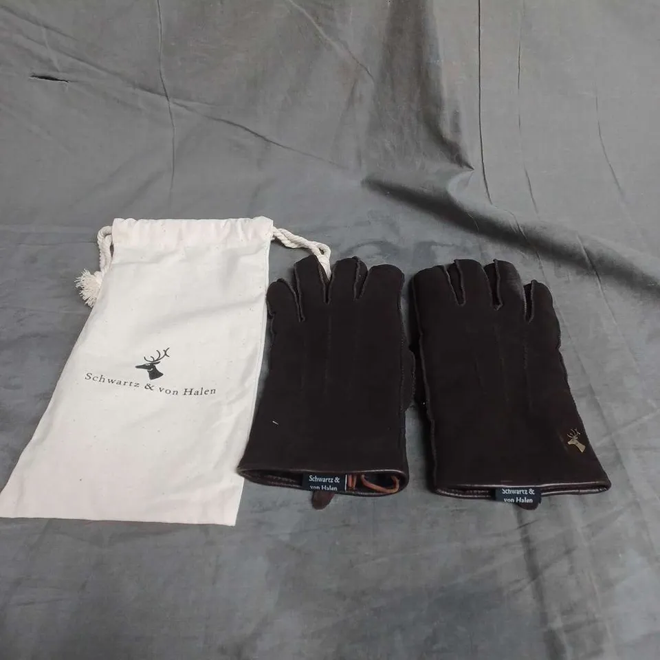 SCHWARTZ & VON HALEN MATTHEW GOAT SUEDE GLOVES IN BROWN SIZE S