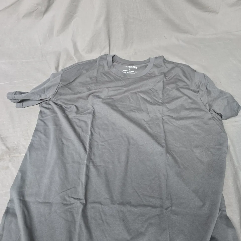 BUILT DIFFERENT TALL CREW NECK T-SHIRT - XL