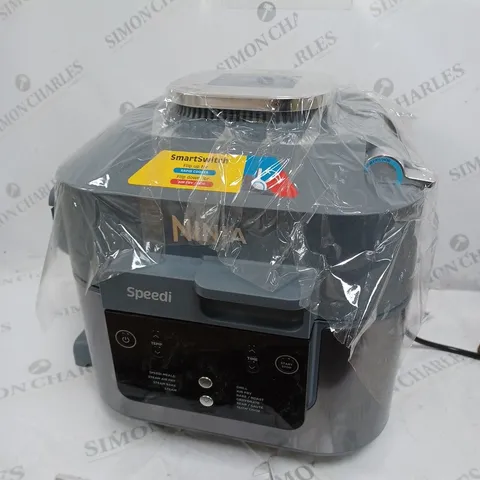 BOXED OUTLET NINJA SPEEDI 10 IN 1 5.7L RAPID-COOKER & AIR FRYER