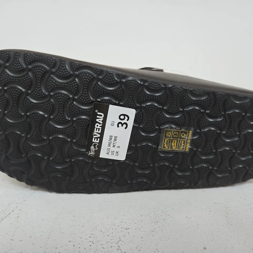EVERAU PINTAIL SIZE EU39