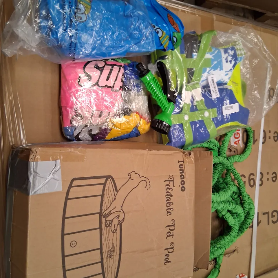 PALLET CONSISTING OF A LARGE QUANTITY OF HOSES AND WATER BASED PRODUCTS TO INCLUDE; FOLDABLE PET POOL AND INFLATABLES