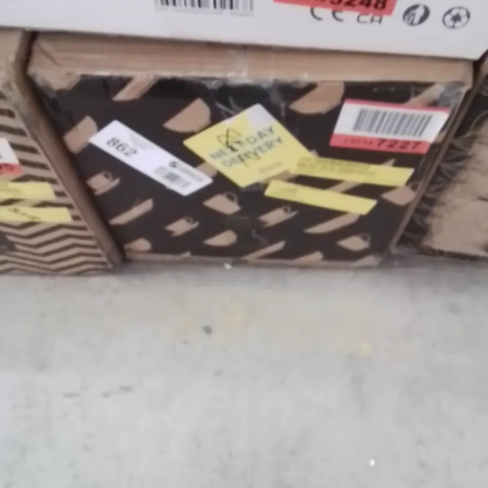 BOXED 18 PIECE DESERT SET - SERVICE FOR 6 (1 BOX)