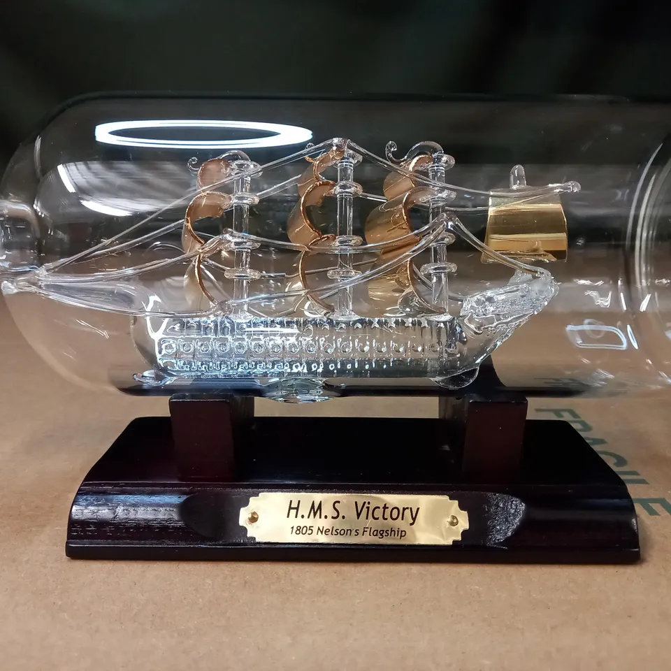 MARITIME HERITAGE SHIP IN A BOTTLE - H.M.S. VICTORY