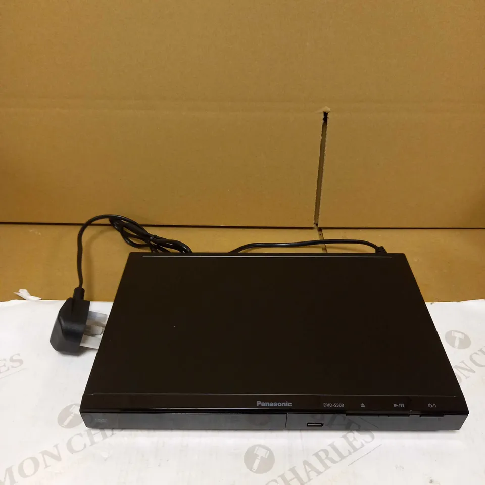 PANASONIC S500EB-K DVD/CD PLAYER