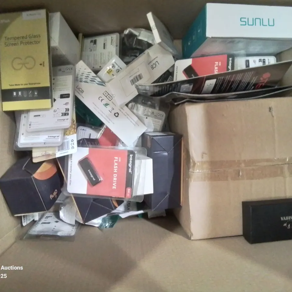 BOX CONTAINING LARGE AMOUNT OF MIXED BOXED ELECTRONIC ITEMS PHONE ACCESSORIES ETC.