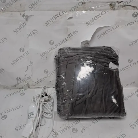 COZEE HOME VELVETSOFT HEATED THROW IN CHARCOAL