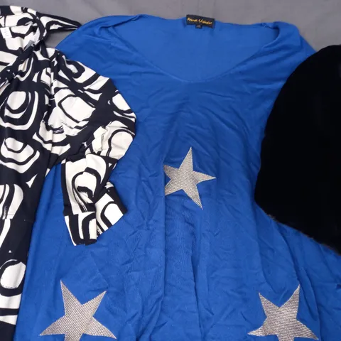 BOX OF APPROXIMATELY 20 ASSORTED CLOTHING AND FASHION ITEMS IN VARIOUS STYLES AND SIZES TO INCLUDE BEN DE LISI, FRANK USHER, NINA LEONARD, ETC