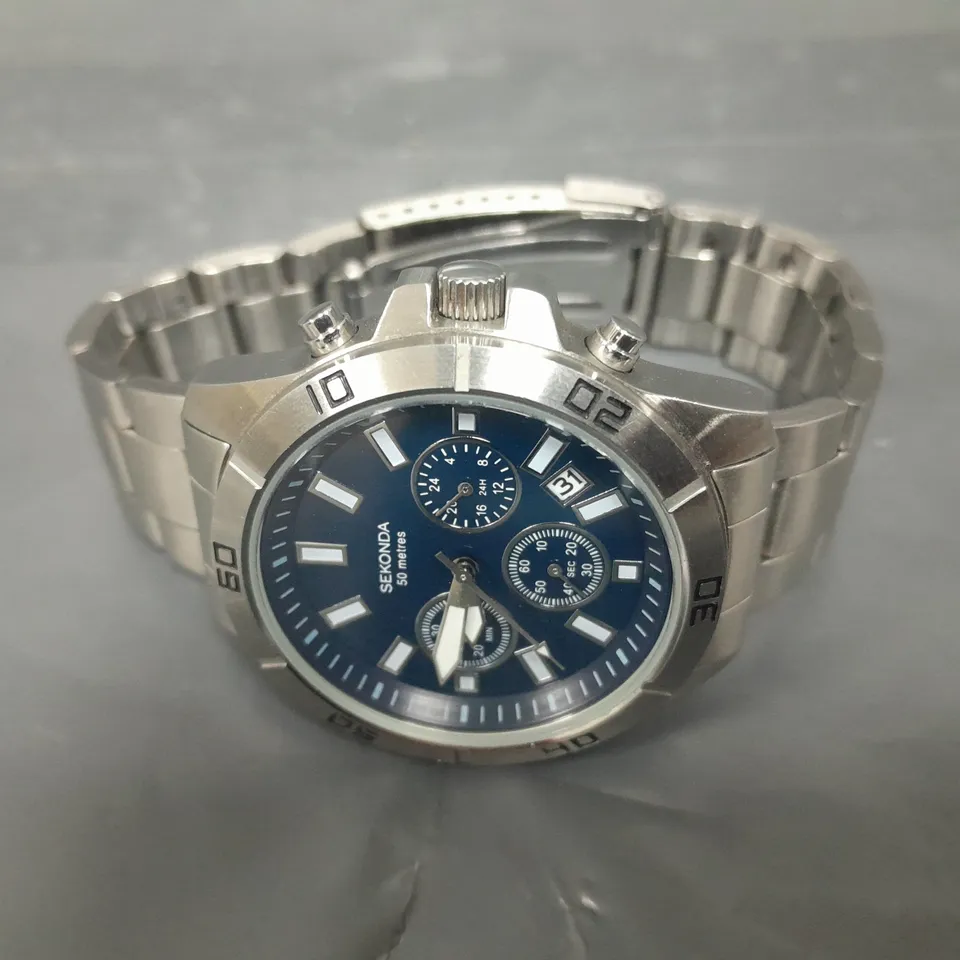 SEKONDA BLUE DIAL STAINLESS STEEL CHRONOGRAPH WATCH