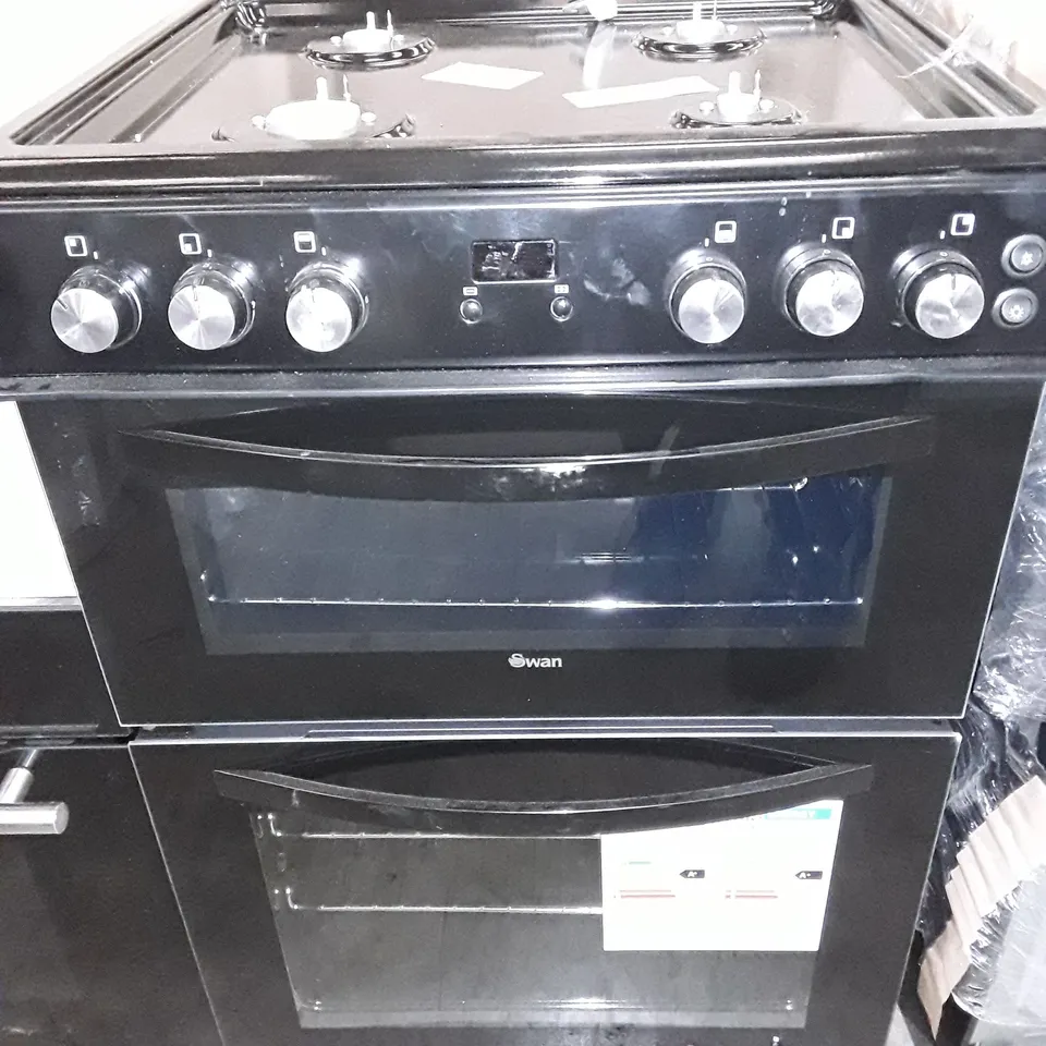 SWAN FREESTANDING GAS DOUBLE OVEN WITH HOBS IN BLACK - SX158130B