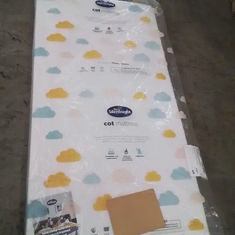 QUALITY BAGGED SILENTNIGHT SAFE NIGHTS SNUGGLE BREATHABLE COT MATTRESS - 70cm
