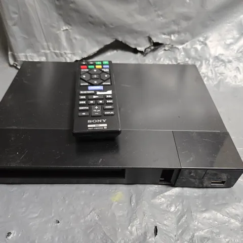 SONY BLU-RAY DISC/DVD PLAYER BDP-S6700 WITH REMOTE