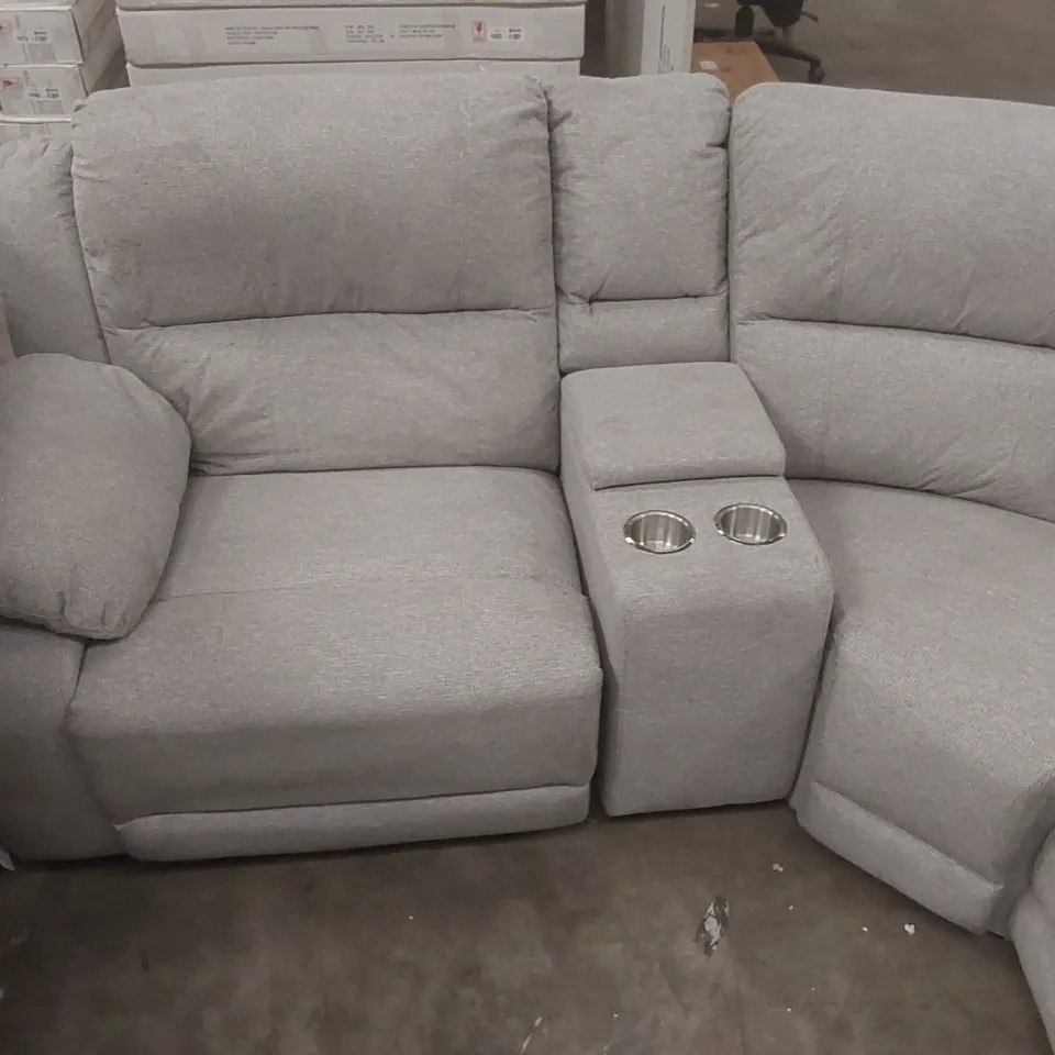 QUALITY DESIGNER FABRIC UPHOLSTERED CORNER SOFA WITH RECLINER, CUP HOLDERS AND STORAGE
