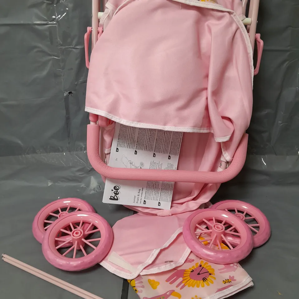 BOO JUNIOR PRAM & BAG IN PINK