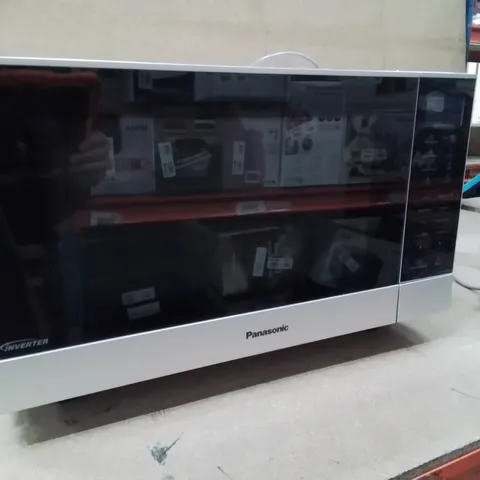 PANASONIC MICROWAVE OVEN 