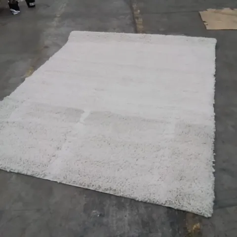 QUALITY DESIGNER AREA RUG - APPROXIMATELY 230X160CM