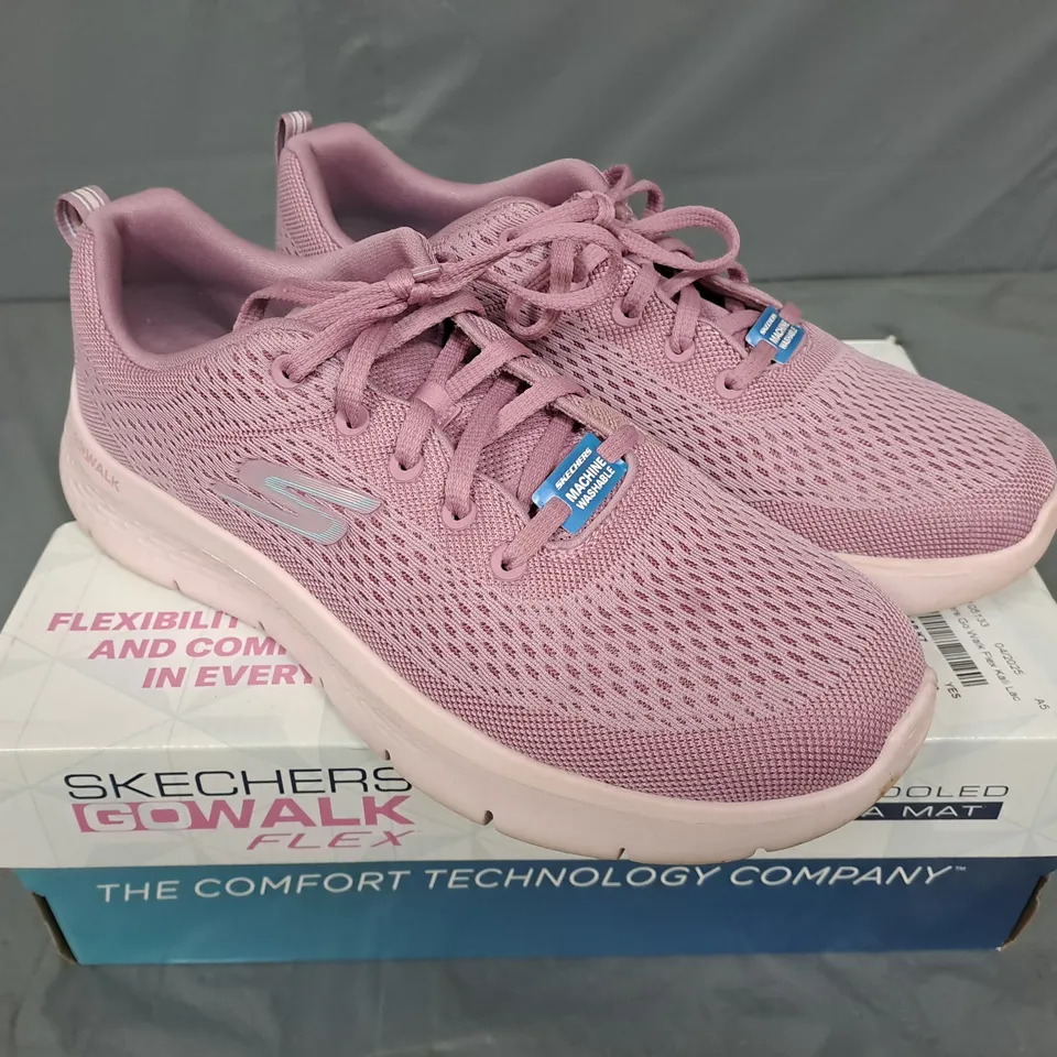 BOXED PAIR OF SKECHERS GOWALK FLEX TRAINERS IN PINK - SIZE 7