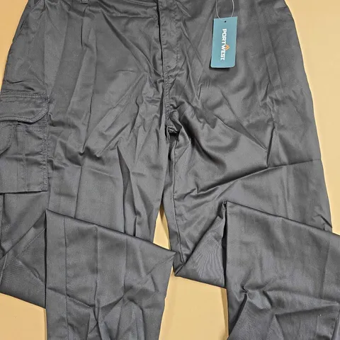 BRAND NEW PORTWEST LADIES COMBAT TROUSERS IN BLACK - XXXL
