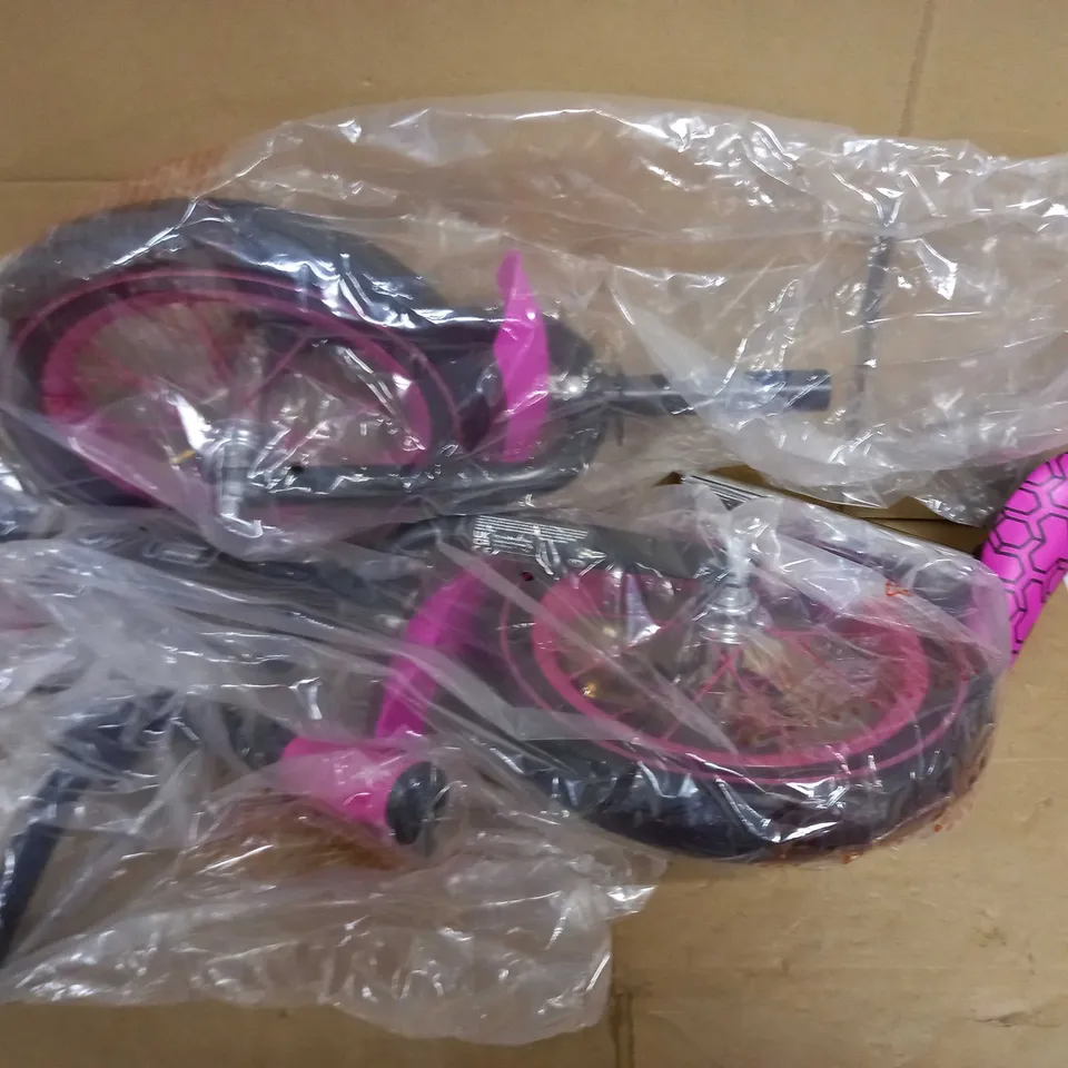 EVO EXPLORER BIKE - PINK RRP £59.99