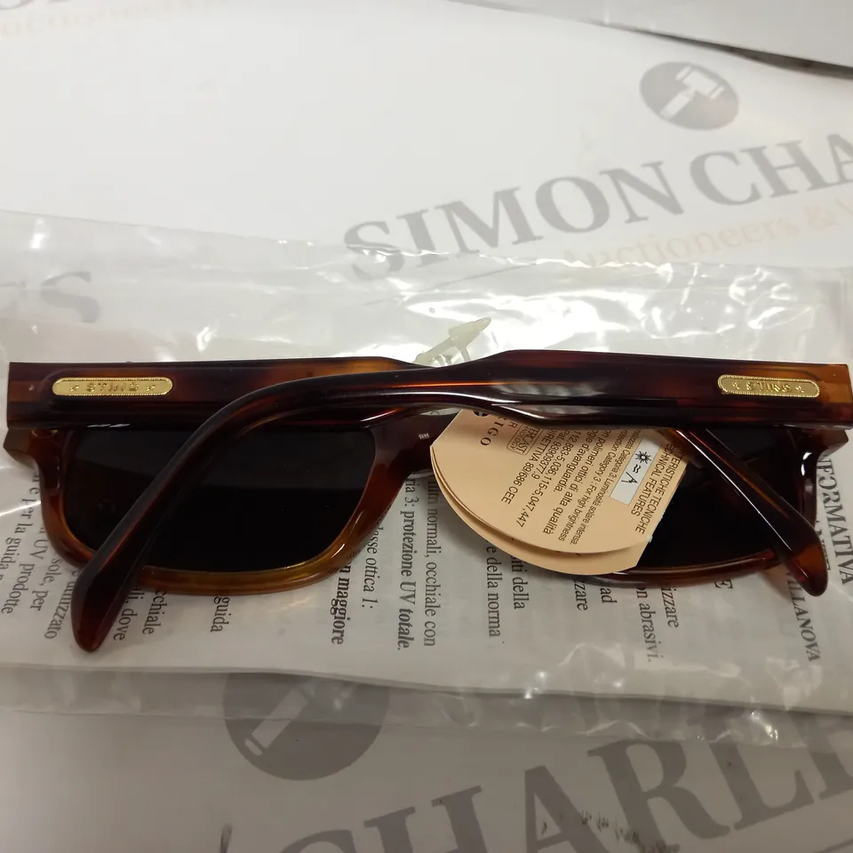 APPROXIMATELY 10 DIERRE STING SUNGLASSES