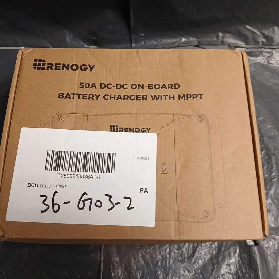 RENOGY 50A DC-DC ON-BOARD BATTERY CHARGER WITH MPPT – BOXED