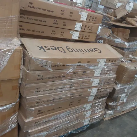 PALLET CONTAINING A VERY LARGE QUANTITY OF GAMING DESKS