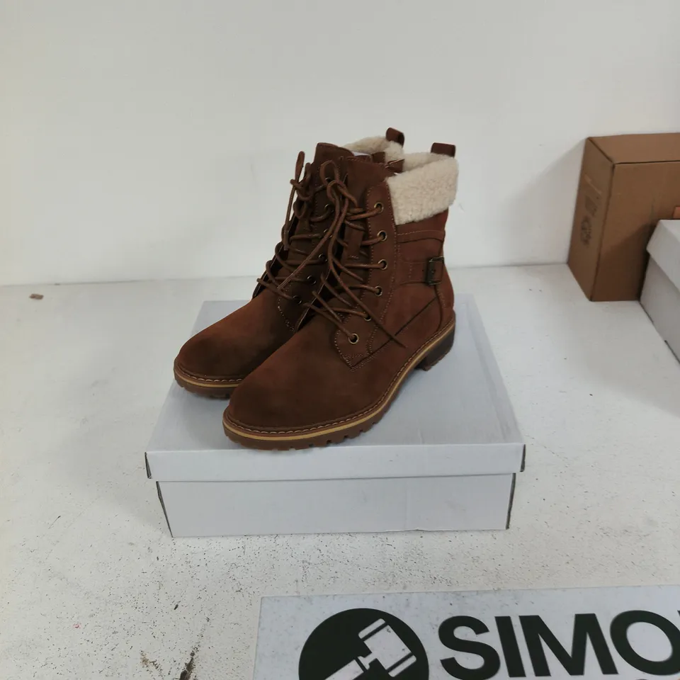 SHOES BY EMMA AUBREY CAMEL BOOTS – UK SIZE 6