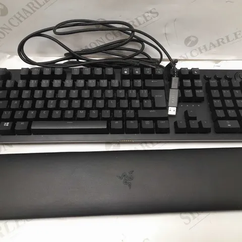 RAZER HUNTSMAN V2 ANALOG PREMIUM GAMING KEYBOARD