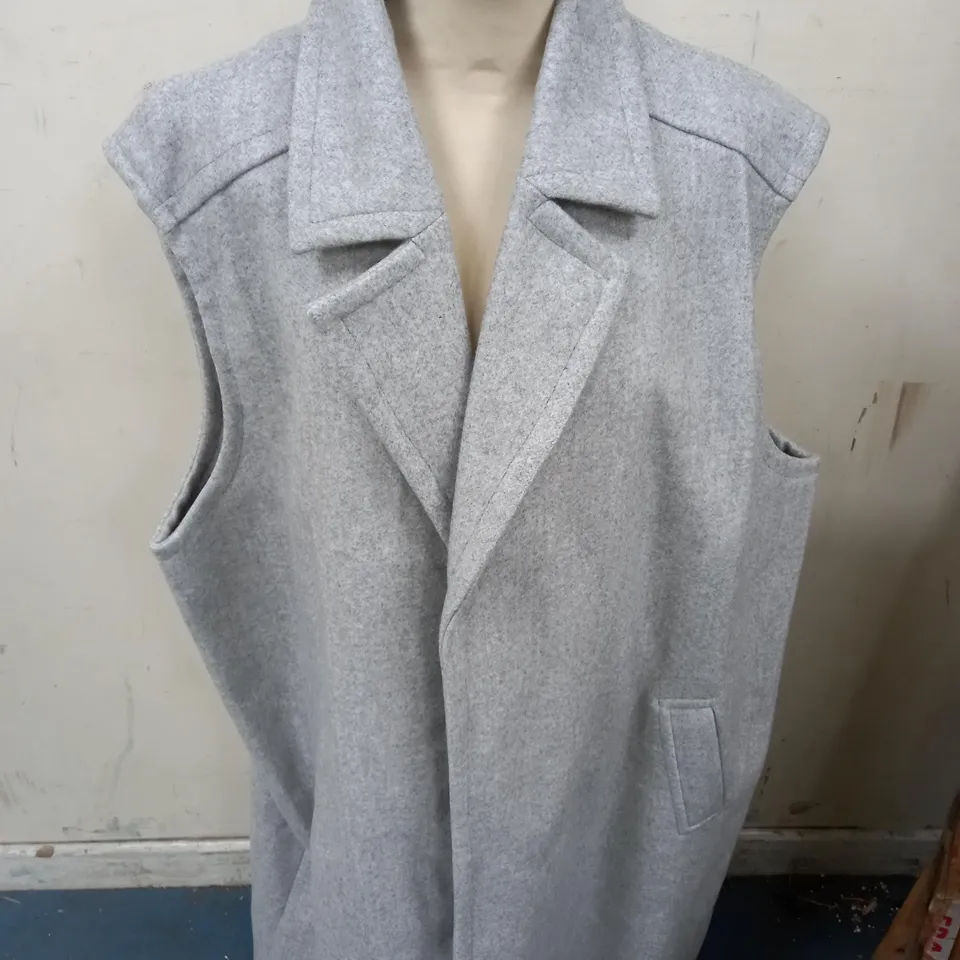 RIVER ISLAND ECO COUTURE COAT IN GREY - 22