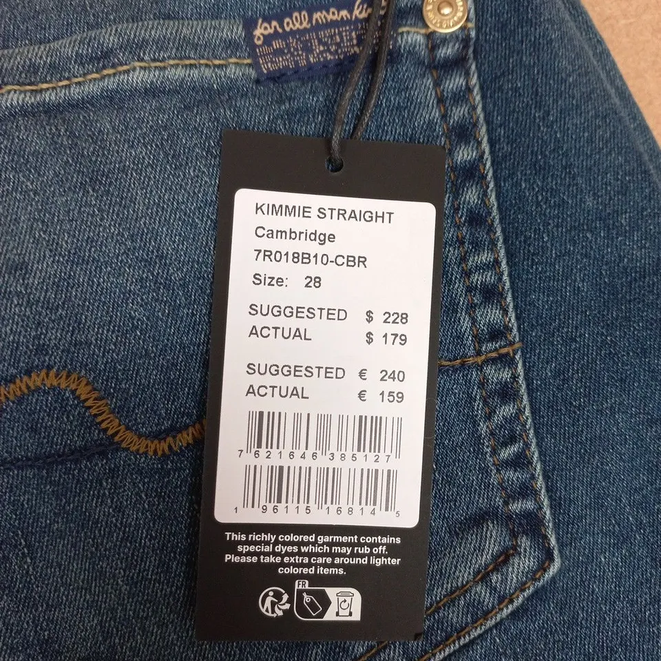 FOR ALL MANKIND KIMMIE STRAIGHT JEANS – CAMBRIDGE, UK 10