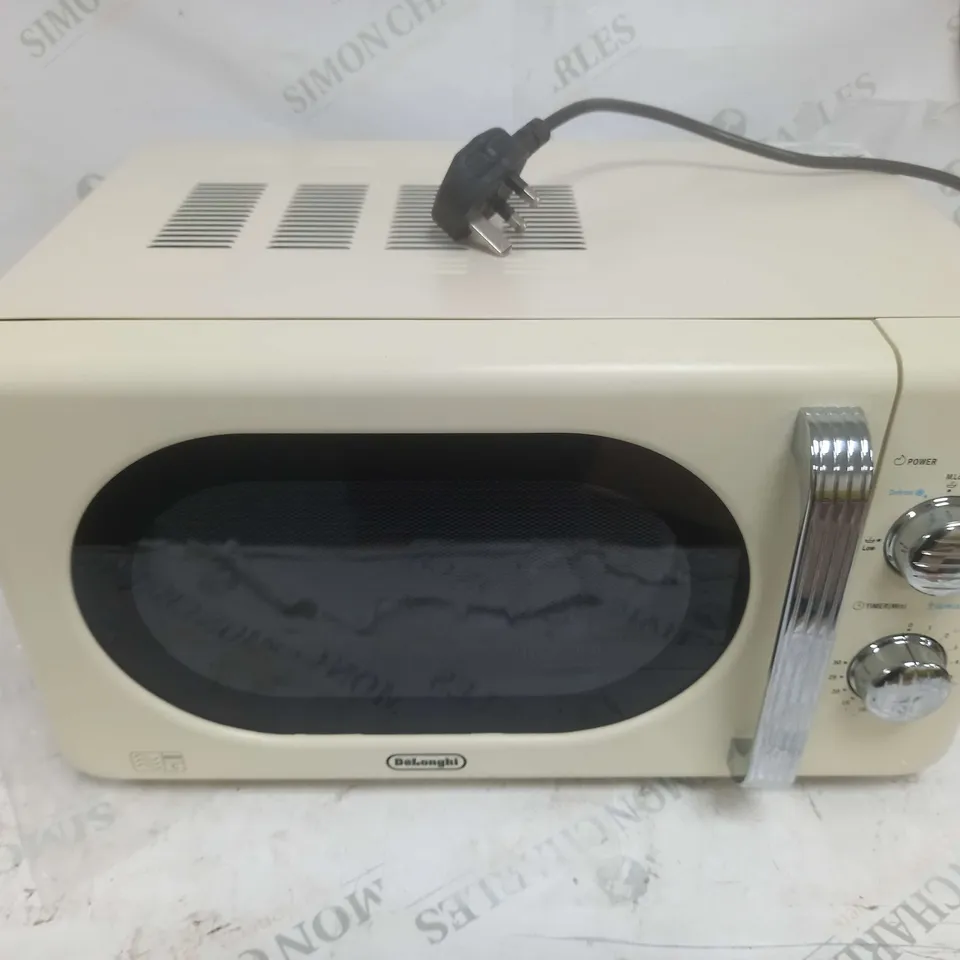 BOXED DELONGHI RETRO 20 LITRES SOLO MICROWAVE IN CREAM
