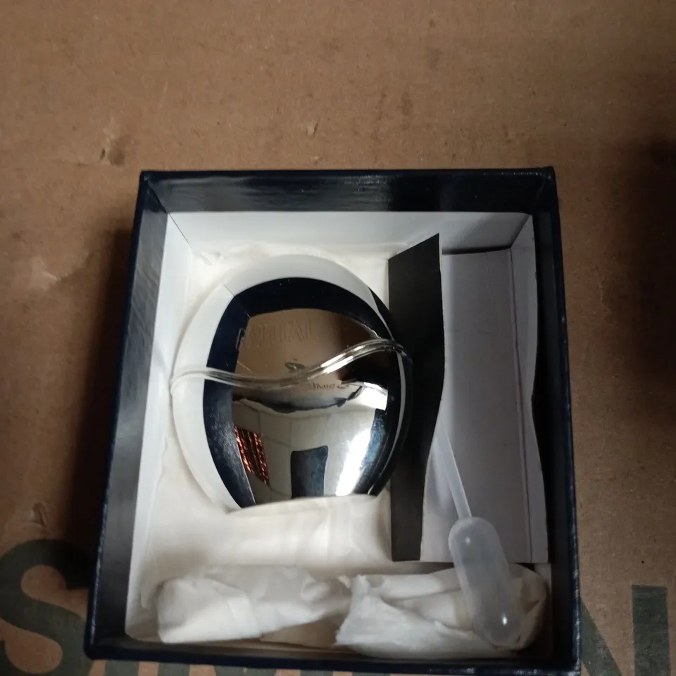 AQUASCUTUM LONDON FRAGRANCE BOTTLE IN PRESENTATION BOX WITH DUAL-NOZZLE ATOMISER