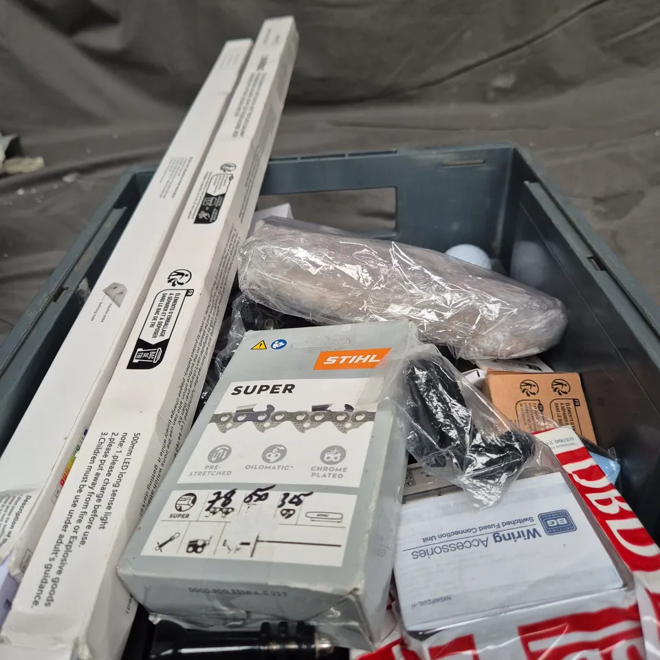ASSORTED HARDWARE AND ACCESSORIES BUNDLE: STIHL CHAIN BOX, WIRING ACCESSORIES, BOOKAROO PEN POUCH, GOLF BALL AND MORE