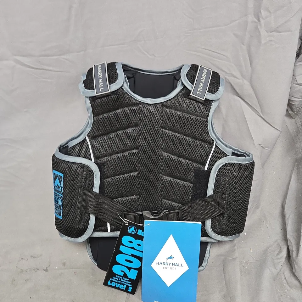 HARRY HALL ZEUS CHILD BODY PROTECTOR IN BLACK (MEDIUM)