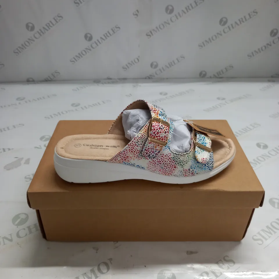 BOXED PAIR OF CUSHION WALK STRAPPY SANDALS IN WHITE - SIZE 5