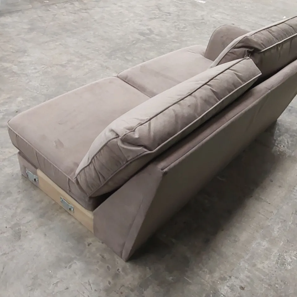 DESIGNER VELVET UPHOLSTERED SOFA PART WITH CUSHIONS - INCOMPLETE SOFA PIECE 