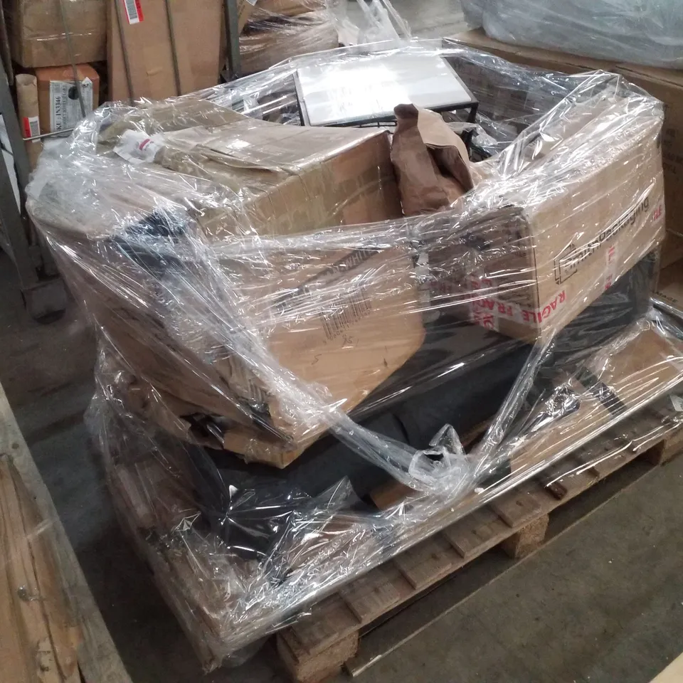 PALLET CONTAINING ASSORTED FURNITURE PARTS 