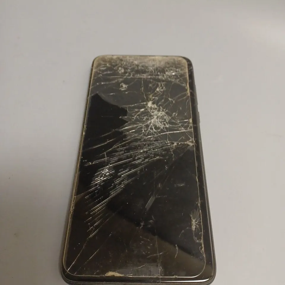 MOTOROLA MOTO G8 POWER