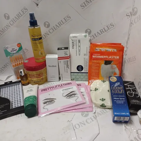 LOT OF BEAUTY PRODUCTS TO INCLUDE ECO STYLING GEL, 150 INDIVIDUAL LASHES, ETC