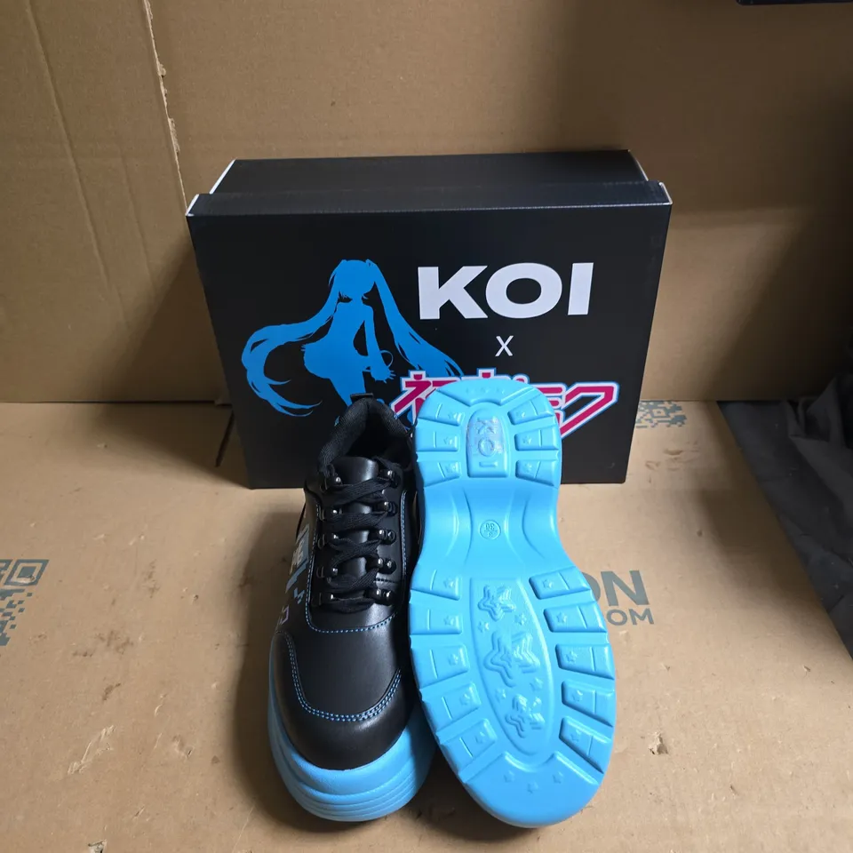 KOI HATSUNE MIKU VIRTUAL DIVA MIKU CHUNKY TRAINERS - BLACK - UK SIZE 3 