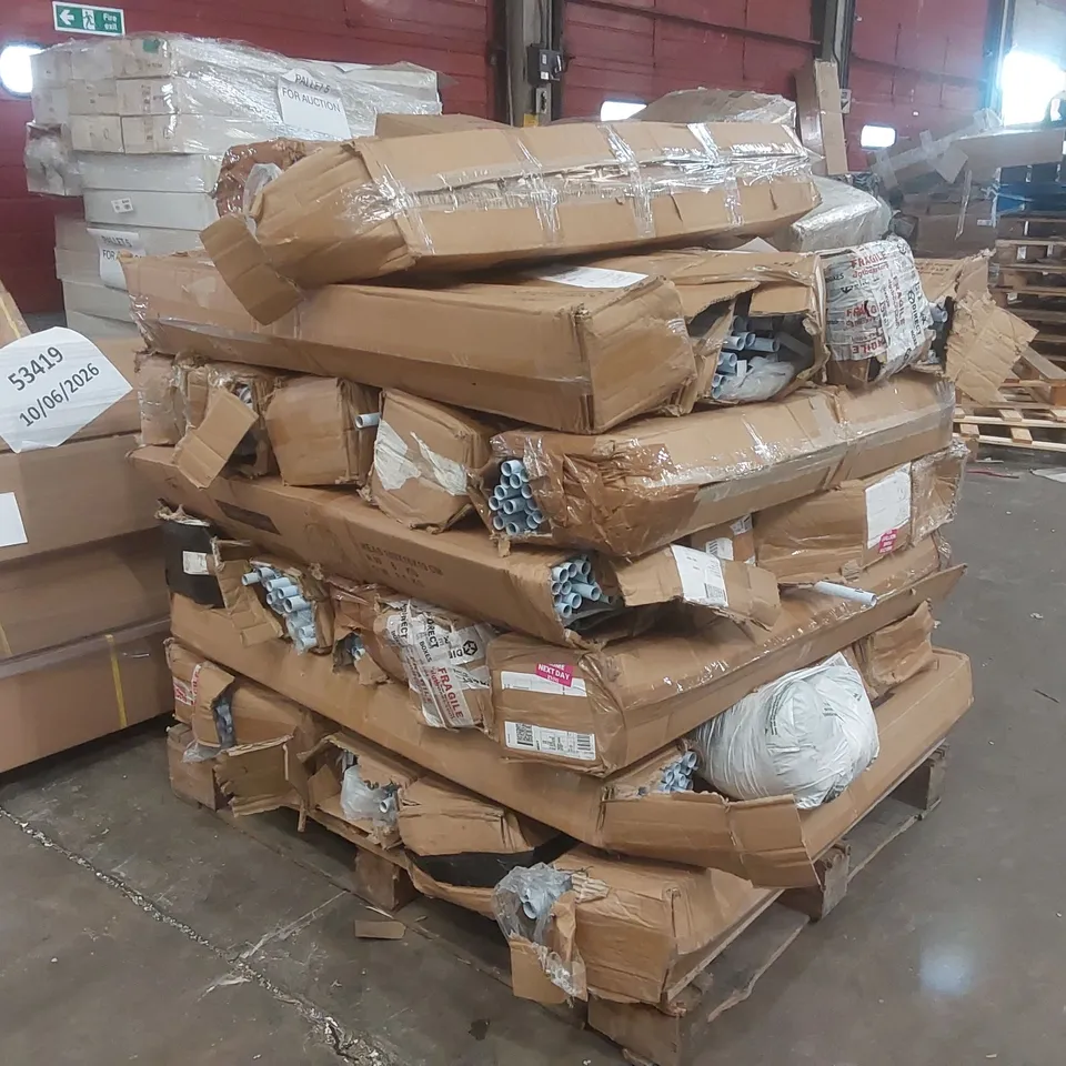 PALLET CONTAINING A LARGE QUANTITY OF ASSORTED NEO TUBE TENTS