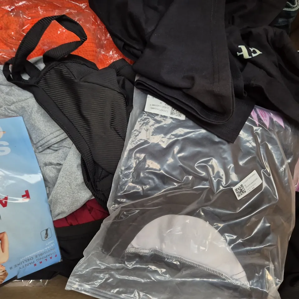 APPROXIMATELY 25 ASSORTED CLOTHING AND FASHION PRODUCTS IN VARIOUS STYLES AND SIZES - COLLECTION ONLY