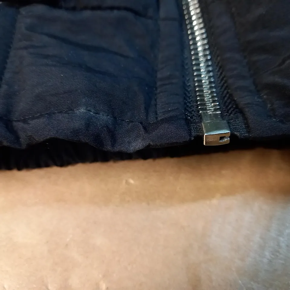 PRETTYLITTLETHING BLACK BOMBER JACKET - SIZE M 