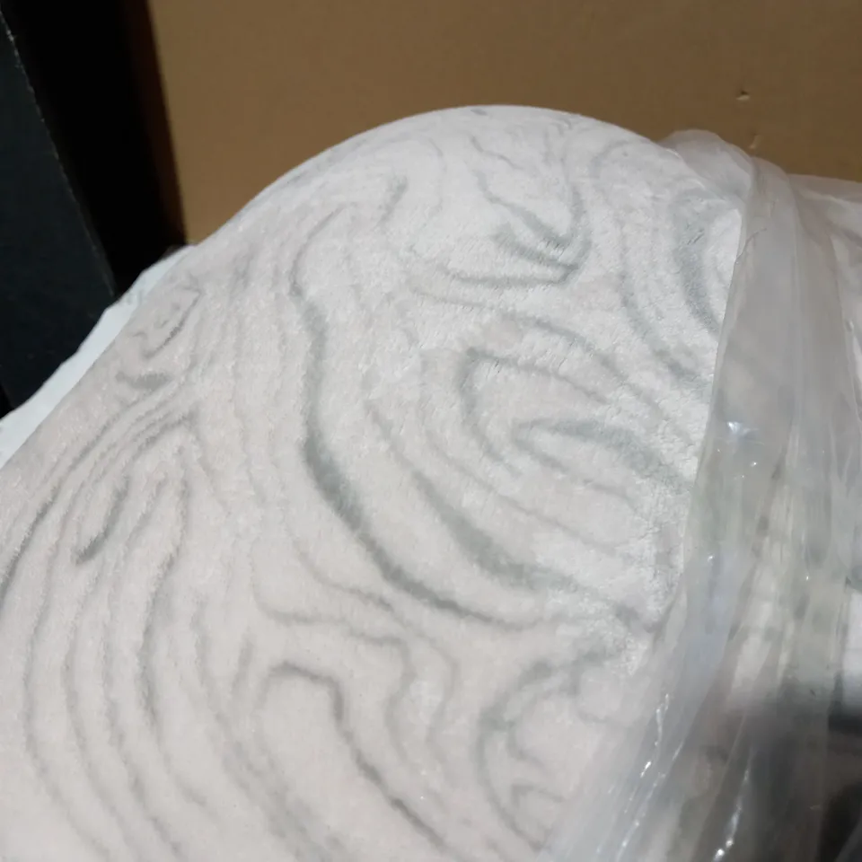 COZEE HOME MARBLE SWIRL VELVETSOFT 4 PIECE DUVET SET KING SIZE BLUSH PINK