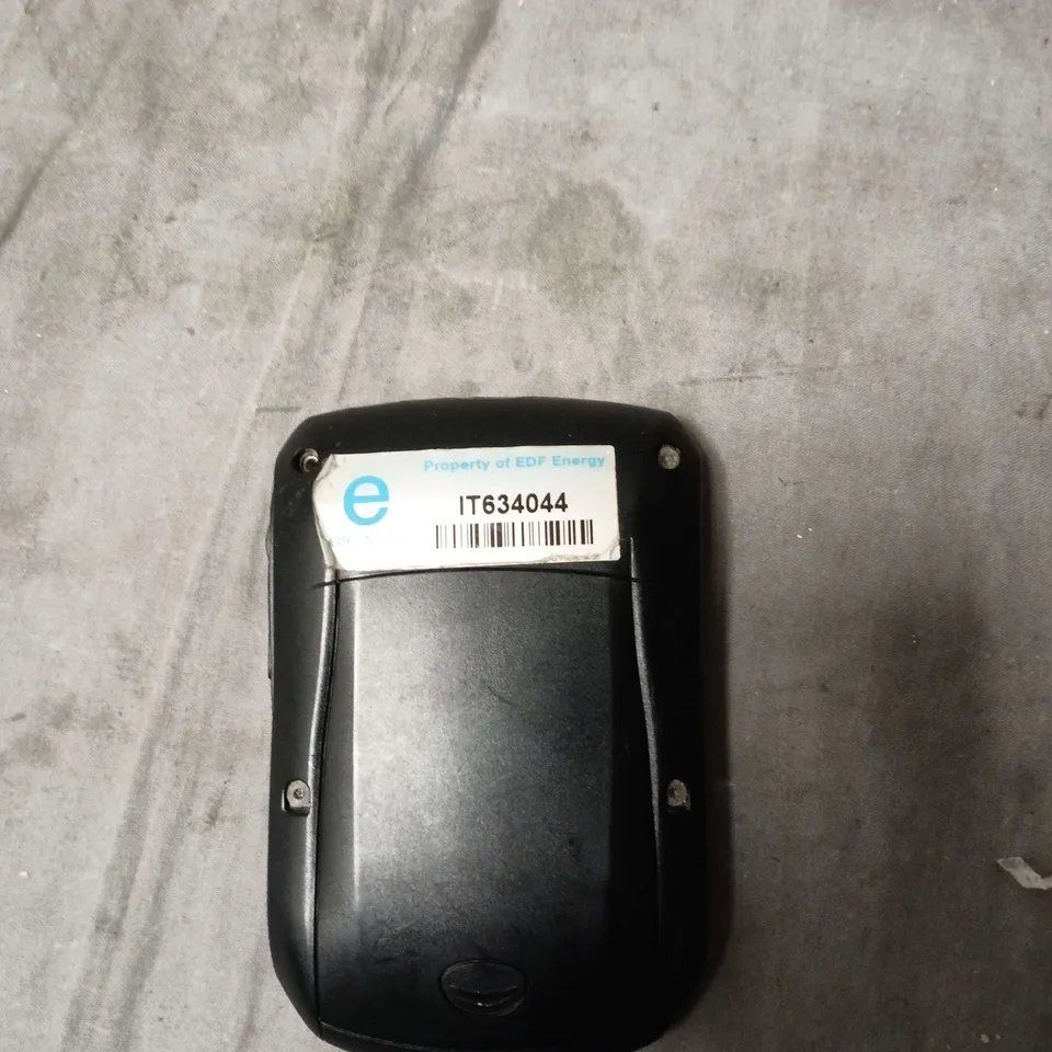 BLACKBERRY SMARTPHONE WITH QWERTY KEYBOARD – VODAFONE 