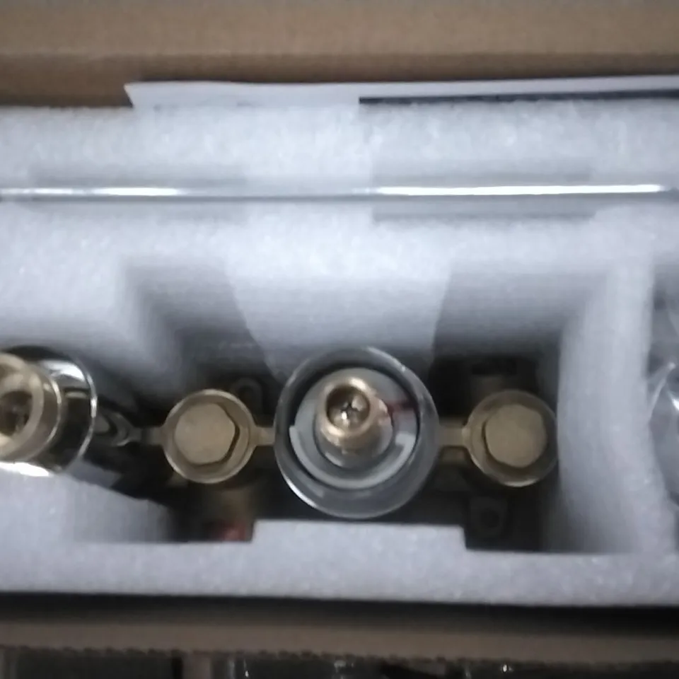BOXED CAMBRIDGE TRADITIONAL TRINITY SHOWER VALVE 1 OUTLET 
