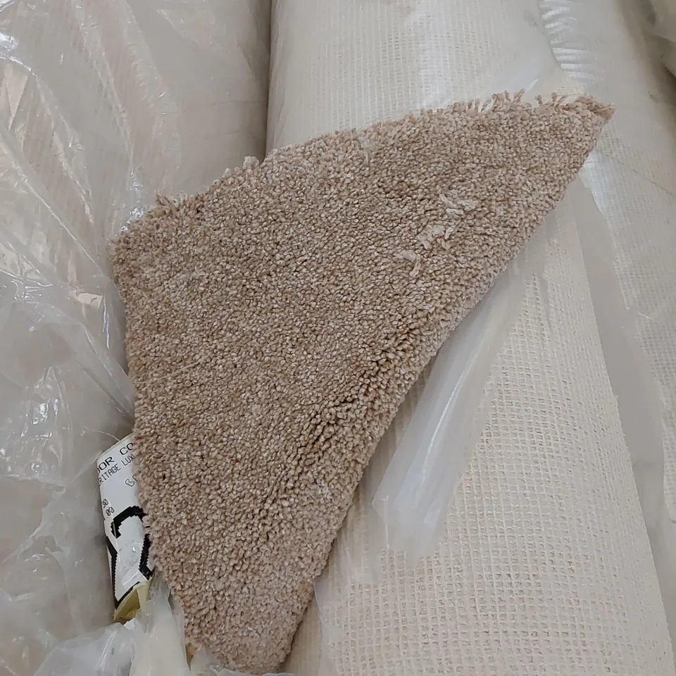 ROLL OF QUALITY STS HERITAGE LUXURY CARPET // SIZE: APPROX. 4 X 3.3m